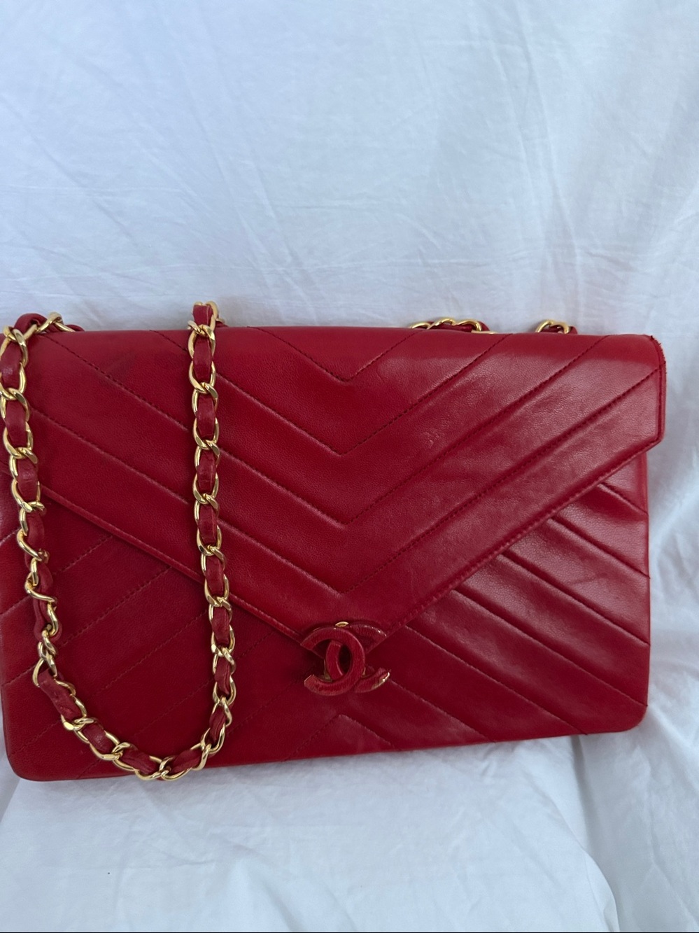 Chanel Red Lambskin Quilted Shoulder Bag - Picture 1 of 8